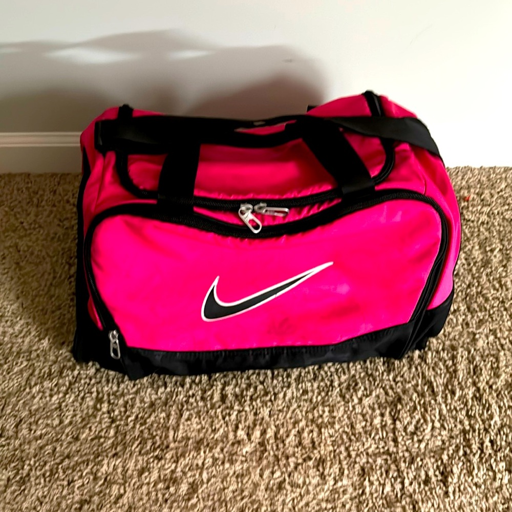 Nike gym bag hot pink